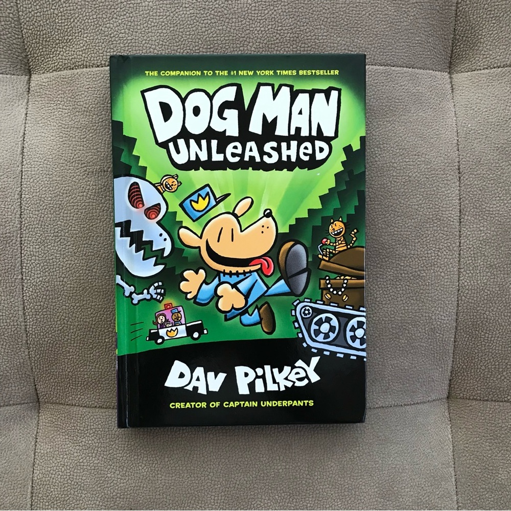 New book Dog Man Unleashed by Dav Pilkey - Black and Green Cover